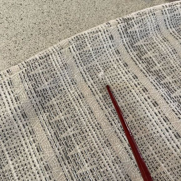 #121 🌟HOST PIC🌟FOREVER 21 mini skirt cream, black and silver Navaho pattern - Picture 5 of 9